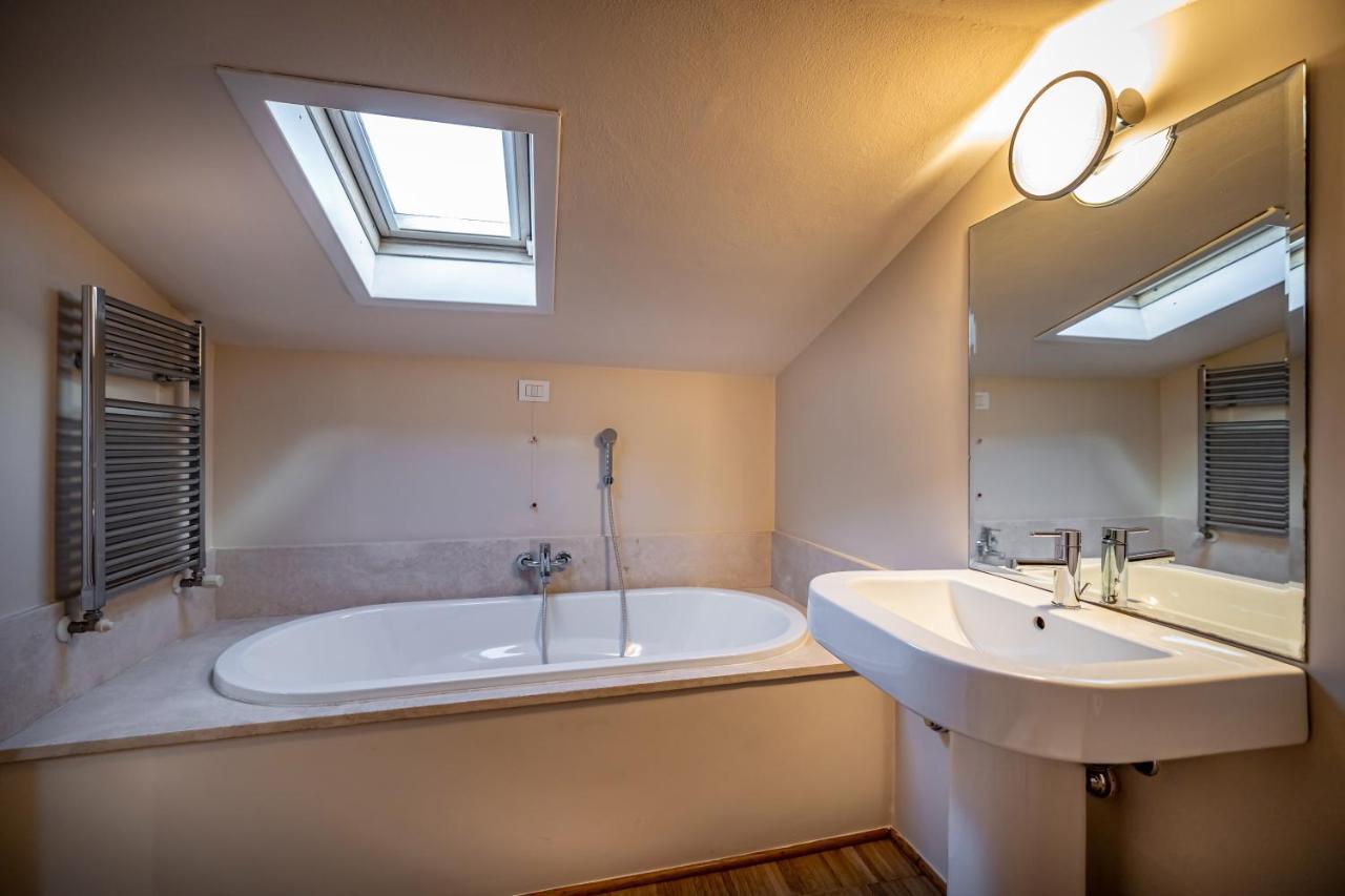 Yid Penthouse On Florence River With Parking Exterior foto